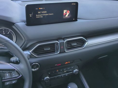 New 2025 MAZDA CX-5 AWD 2.5 S w/ Preferred Package image 28