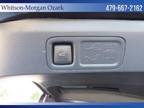 Used 2023 Ford Expedition Limited image 32