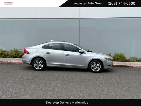 Used 2014 Volvo S60 T5 FWD image 7