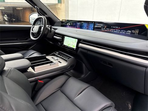 New 2026 Lincoln Navigator L Reserve w/ Jet Appearance Package image 6