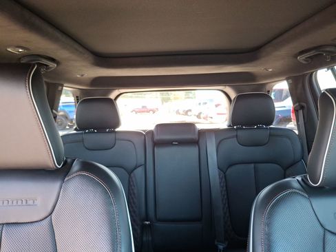 Certified 2022 Jeep Grand Cherokee Summit AWD/4WD image 30