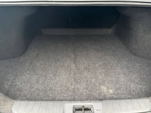Used 2025 Nissan Sentra SV FWD image 25