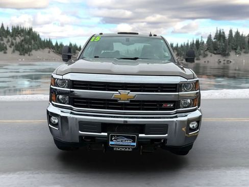 Used 2015 Chevrolet Silverado 2500 LT w/ LT Convenience Package AWD/4WD image 8