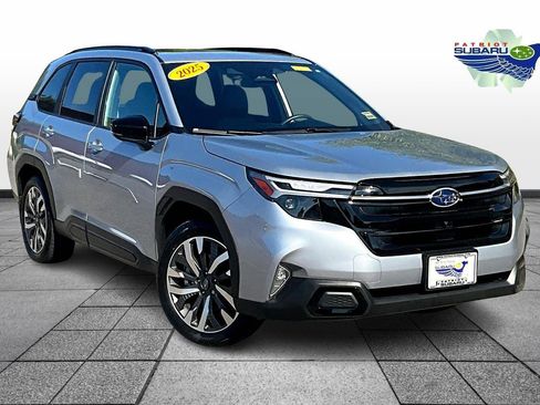 Used 2025 Subaru Forester Touring image 1