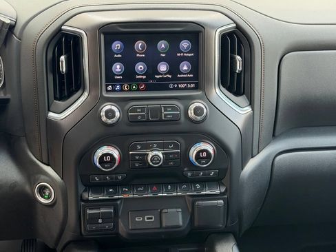 Used 2022 GMC Sierra 1500 AT4 w/ AT4 Premium Package AWD/4WD image 36
