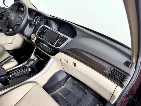 Used 2016 Honda Accord EX-L image 45