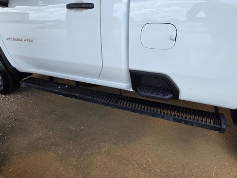 Used 2022 Chevrolet Silverado 2500 W/T w/ WT Convenience Package RWD image 22