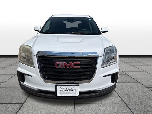 Used 2017 GMC Terrain SLE FWD image 8