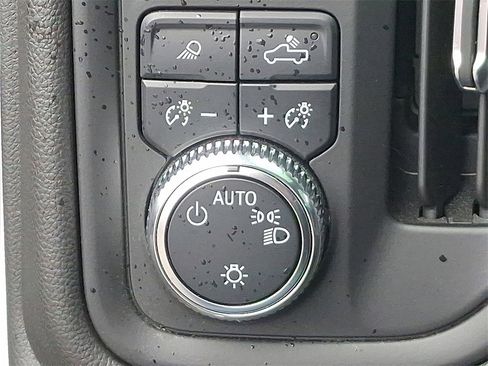 Used 2024 GMC Sierra 2500 Pro w/ Convenience Package image 23