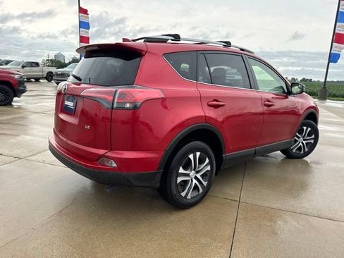 Used 2017 Toyota RAV4 LE w/ Carpet Mat Package FWD image 8