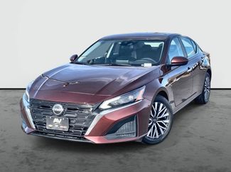 Used 2023 Nissan Altima 2.5 SV video 1