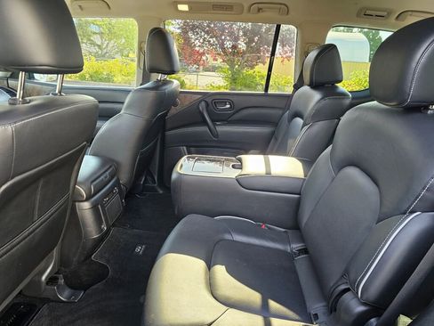 Used 2023 INFINITI QX80 Premium Select w/ Cargo Package image 21