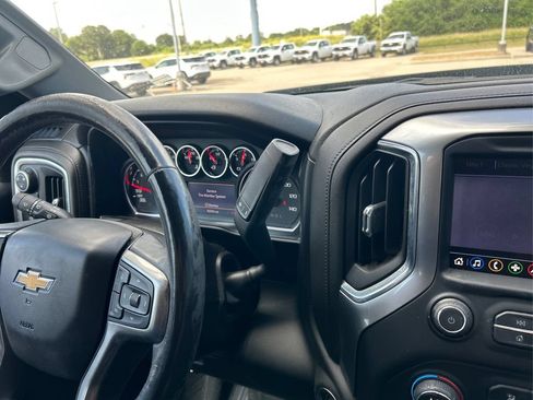 Used 2019 Chevrolet Silverado 1500 LT w/ Texas Edition RWD image 22