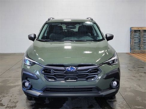 Certified 2024 Subaru Crosstrek 2.5i Limited w/ Crosstrek Mirror Package image 3