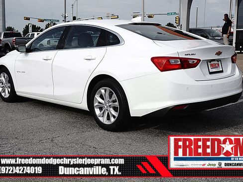 Used 2024 Chevrolet Malibu LT FWD image 3