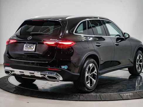 Used 2025 Mercedes-Benz GLC 350e GLC 350e image 4