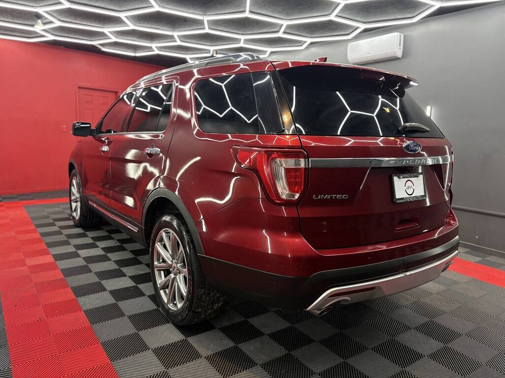 Used 2016 Ford Explorer Limited AWD/4WD image 6