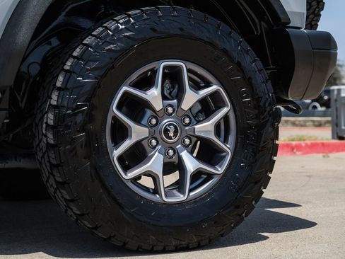 Used 2023 Ford Bronco Badlands AWD/4WD image 65