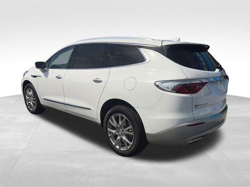 Used 2023 Buick Enclave Essence w/ Experience Buick Package AWD/4WD image 35