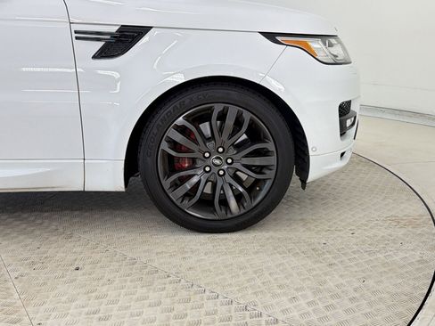 Used 2017 Land Rover Range Rover Sport HSE Dynamic image 12