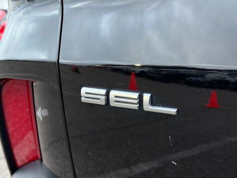 Used 2021 Ford Escape SEL image 11