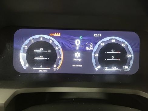 Used 2024 Toyota Tacoma TRD Off-Road w/ TRD Off Road Premium Package AWD/4WD image 28