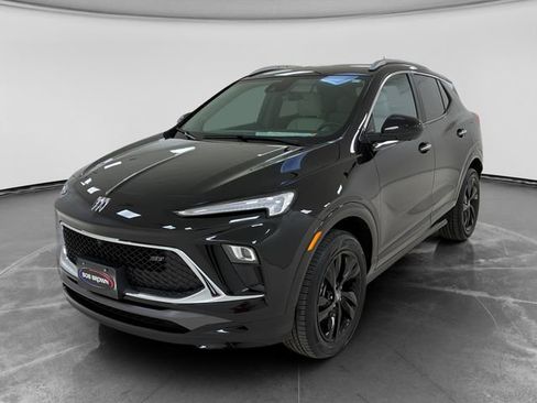 Used 2024 Buick Encore GX Sport Touring w/ Advanced Technology Package image 7