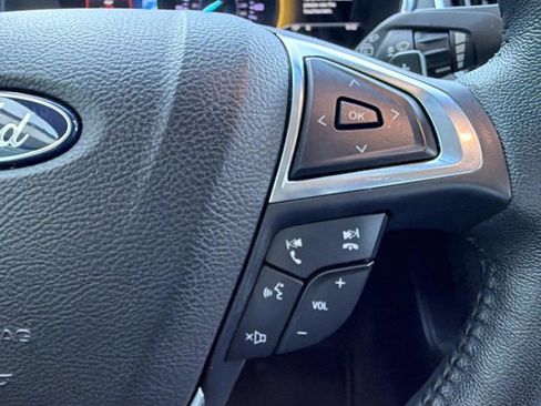 Used 2018 Ford Edge Titanium w/ Ford Safe & Smart Package FWD image 26