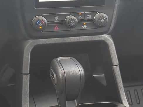 New 2025 Ford Ranger XL image 8