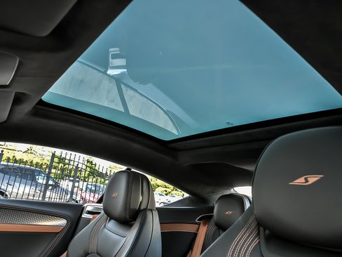 New 2026 Bentley Continental GT AWD/4WD image 29