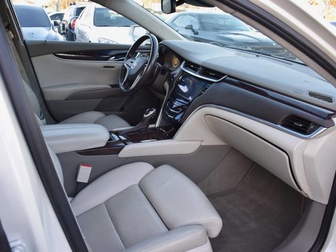 Used 2013 Cadillac XTS Platinum image 16