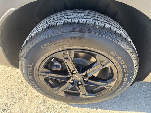 Used 2023 Chevrolet Blazer LT w/ Convenience Package image 26