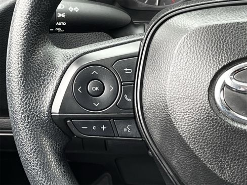 Used 2024 Toyota Corolla LE image 12