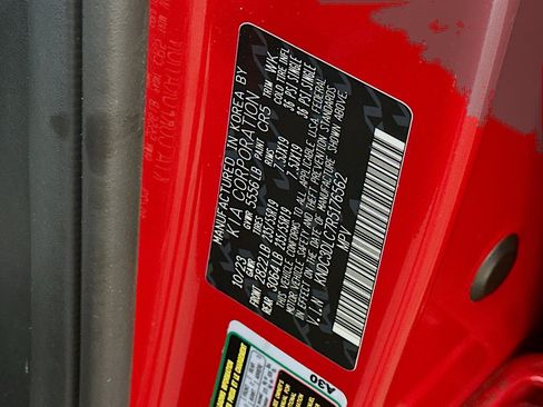 Used 2024 Kia EV6 Light image 12