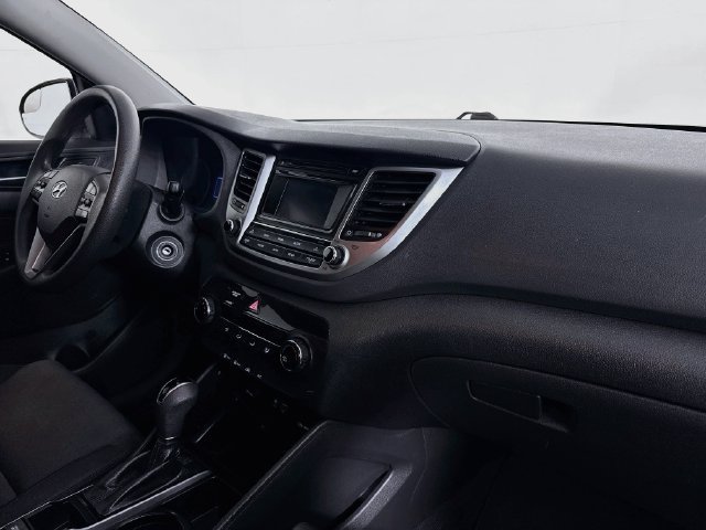 Used 2017 Hyundai Tucson SE w/ SE Popular Package 02 FWD image 26