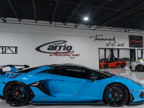 Used 2021 Lamborghini Aventador SVJ image 23