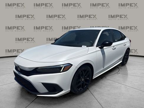 Used 2022 Honda Civic Sport image 1