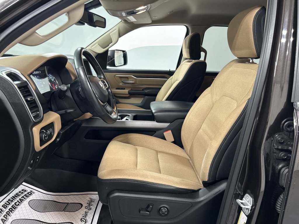 Used 2019 RAM 1500 Big Horn AWD/4WD image 9