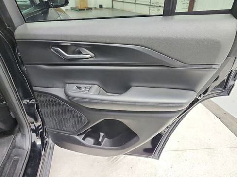 Used 2024 Jeep Grand Cherokee Altitude image 40