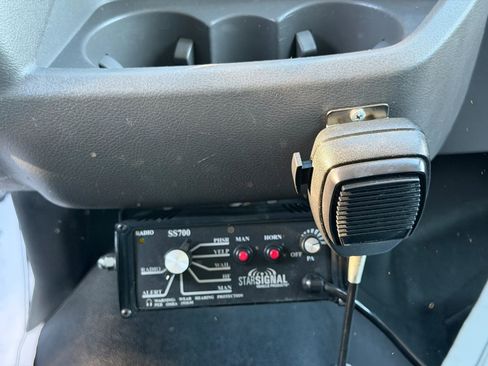 Used 2020 Ford Transit 250 Medium Roof w/ Interior Upgrade Package image 20