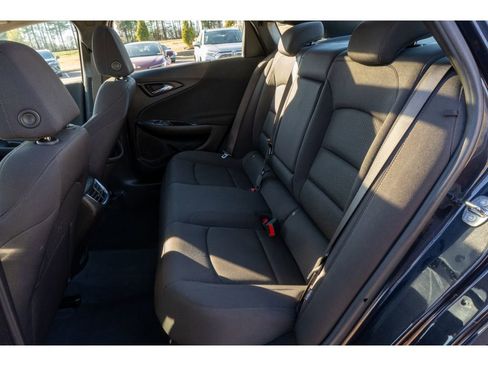 Used 2023 Chevrolet Malibu LT image 14