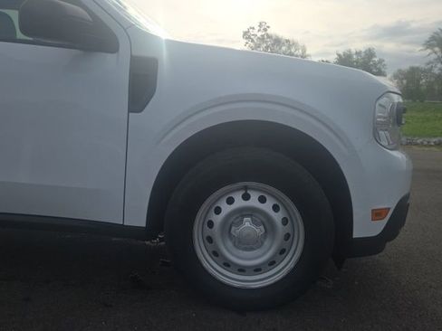 Used 2022 Ford Maverick XL image 4