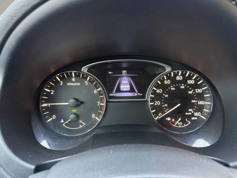 Used 2017 Nissan Altima 2.5 SL w/ Moonroof Package FWD image 17