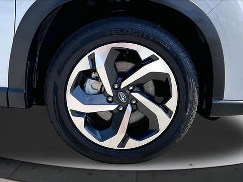 Used 2022 Subaru Forester Touring AWD/4WD image 35