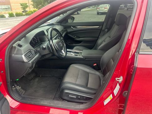 Used 2020 Honda Accord Sport image 9