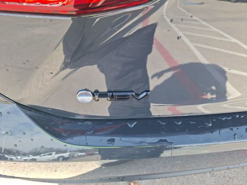 Used 2025 Toyota Camry SE image 13