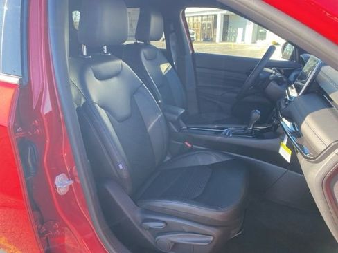 New 2026 Jeep Compass Latitude image 23