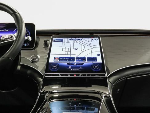 Used 2023 Mercedes-Benz EQS 450+ SUV image 14