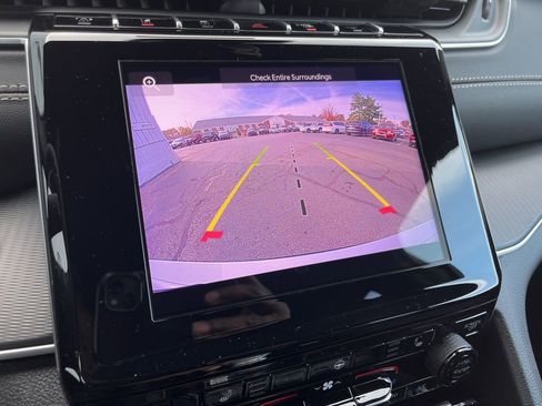 New 2025 Jeep Grand Cherokee L Altitude image 3