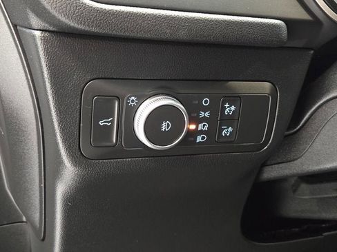 Used 2020 Ford Escape SEL FWD image 22